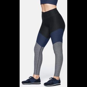 7/8 Springs Tri Tone leggings
